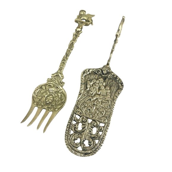 Vintage Ornate Brass Cake Server & Fork Set With Intricate Dutch Village Scene D - Picture 1 of 10